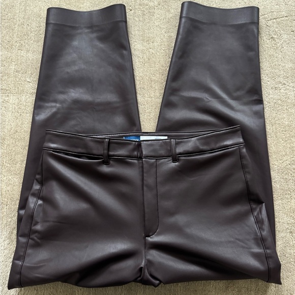 Old Navy High-Waisted Faux-Leather Pixie Straight Pants - Picture 8 of 9